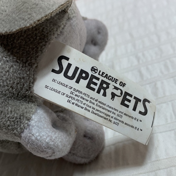 SuperPets Batman Dog & WonderWoman Pig Plush - Picture 16 of 16